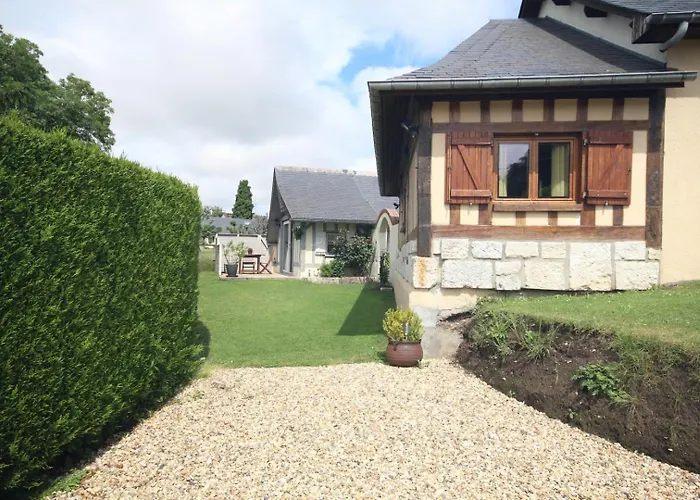 Holiday home Gite Gites De France - La Petite Maison Vatteville-la-Rue